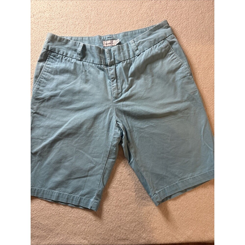 Ashworth Light Blue Bermuda Golf Shorts Women's Size 8 Chino Classic Minimalist
